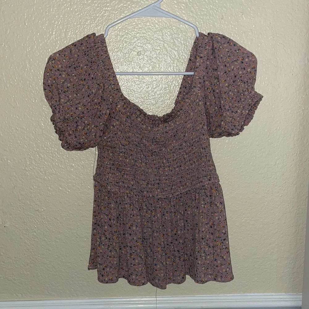 Floral puffy shoulder crop